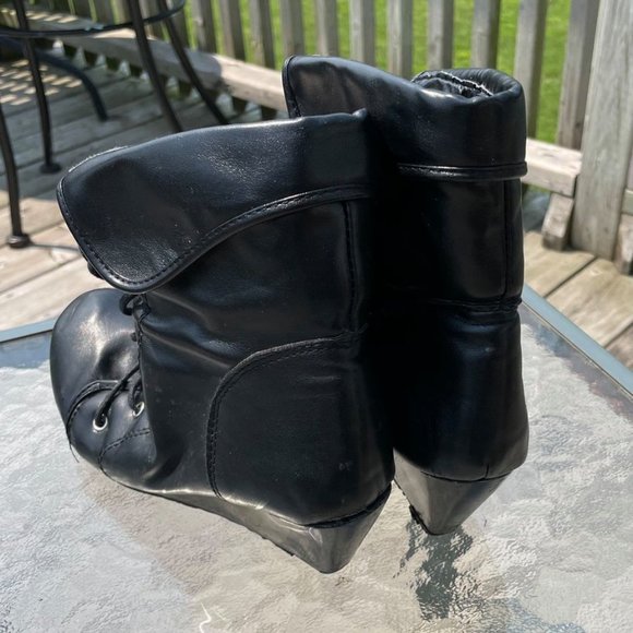 Black lace up wedge heels size 7 - Picture 3 of 4